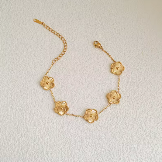 Bella - Clover Jewelry Set - Gift Ready