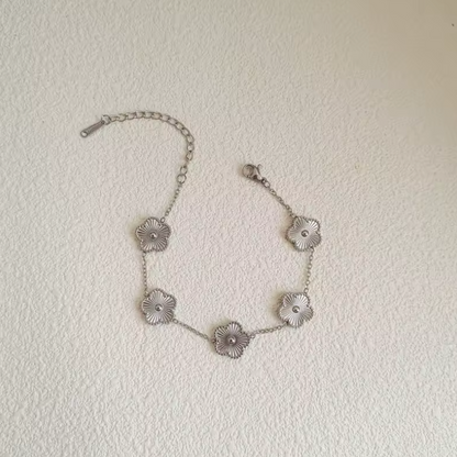 Bella - Clover Jewelry Set - Gift Ready